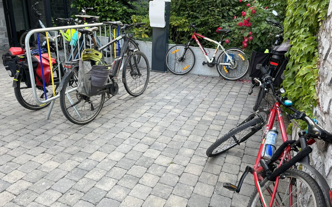 Fête de la musique 2023 à Couvin: Ecolo-Gic organise un parking vélo/trottinette gratuit et sécurisé